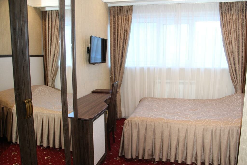 Гостиница Лазурный берег Тюмень-97