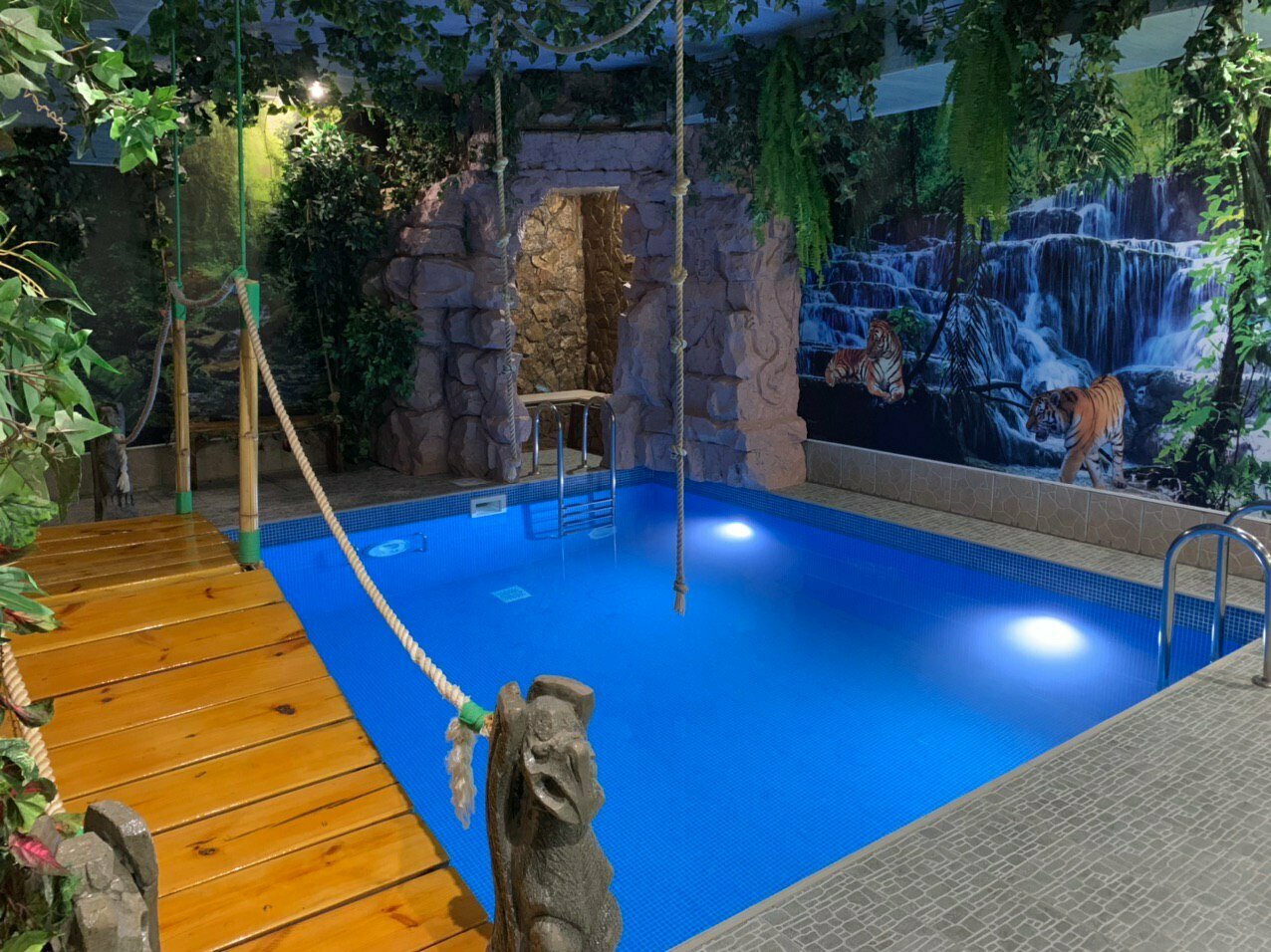 Гостиница Лазурный берег Тюмень-9