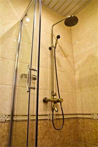 Гостиница Лазурный берег Тюмень Семейный полулюкс-5