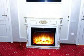 Гостиница Лазурный берег Тюмень Улучшенный люкс-3