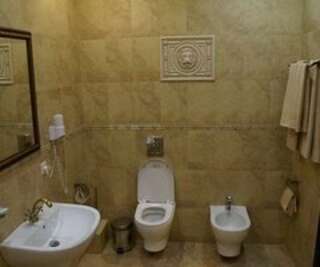 Гостиница Лазурный берег Тюмень Семейный полулюкс-2